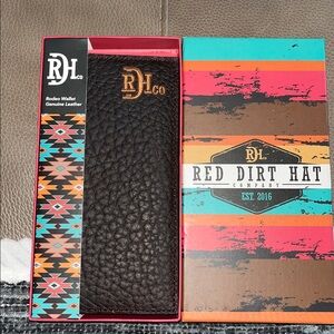 Red Dirt Hat Company Men's Rodeo Wallet Bison Grain Leather NWT